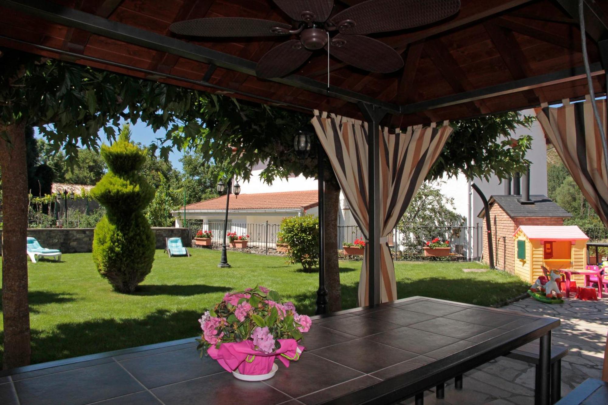 Casa Rural Juliana Ustes Экстерьер фото